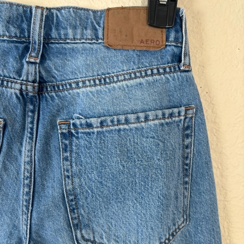 Aeropostale Mom Jeans 00 Distressed High Waisted Medium Wash Ripped Denim - Picture 3 of 10